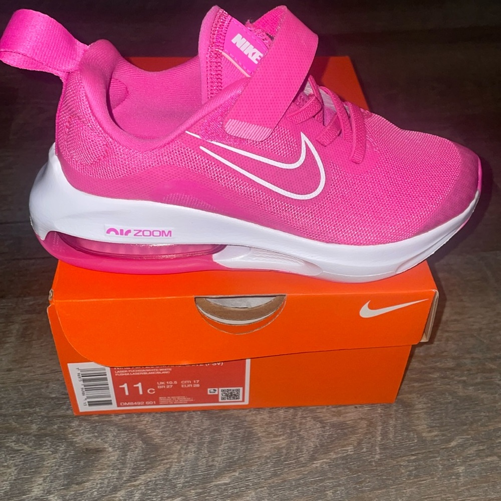 NWT Nike Air Zoom Arcadia 2 (PSV)
